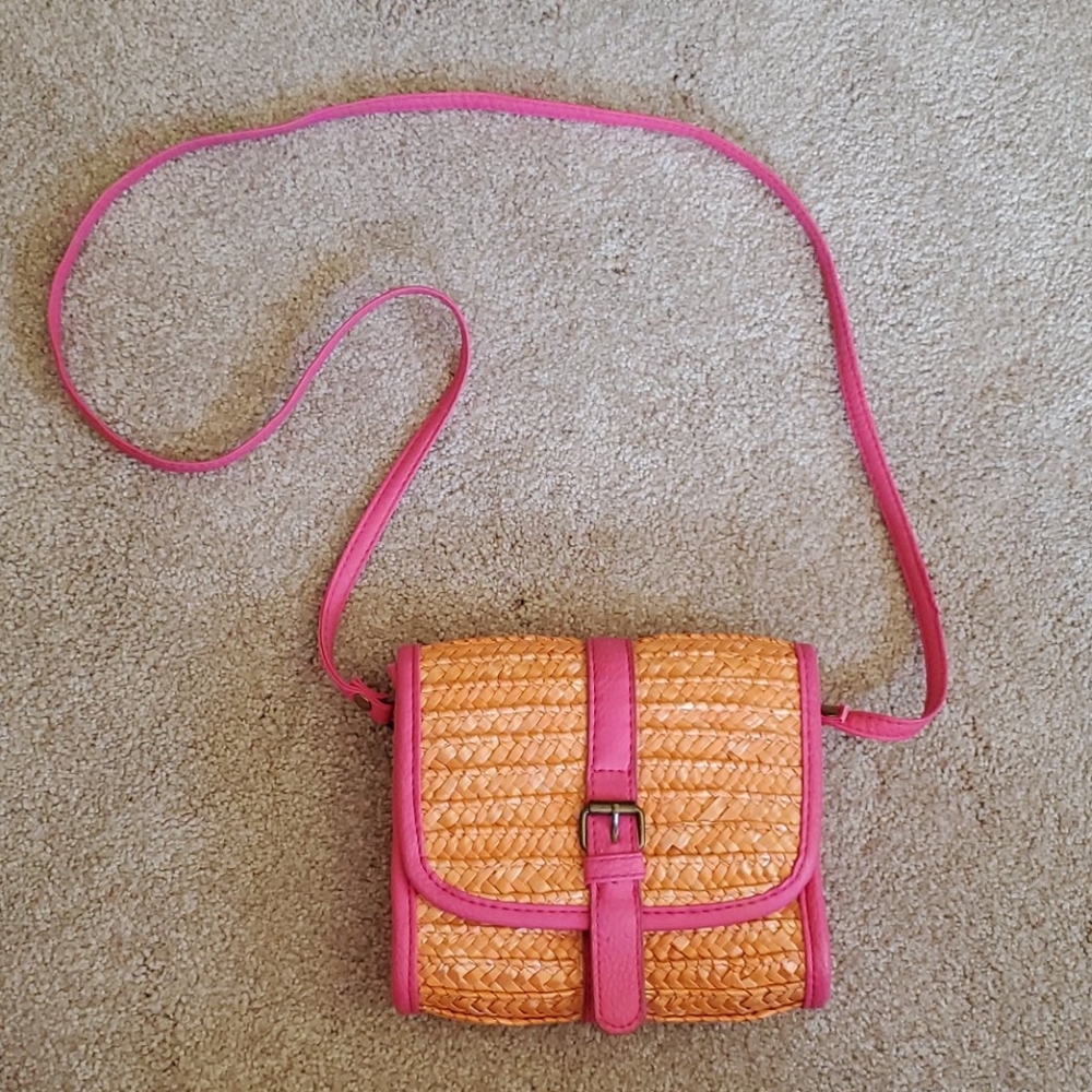 Straw over the shoulder bag